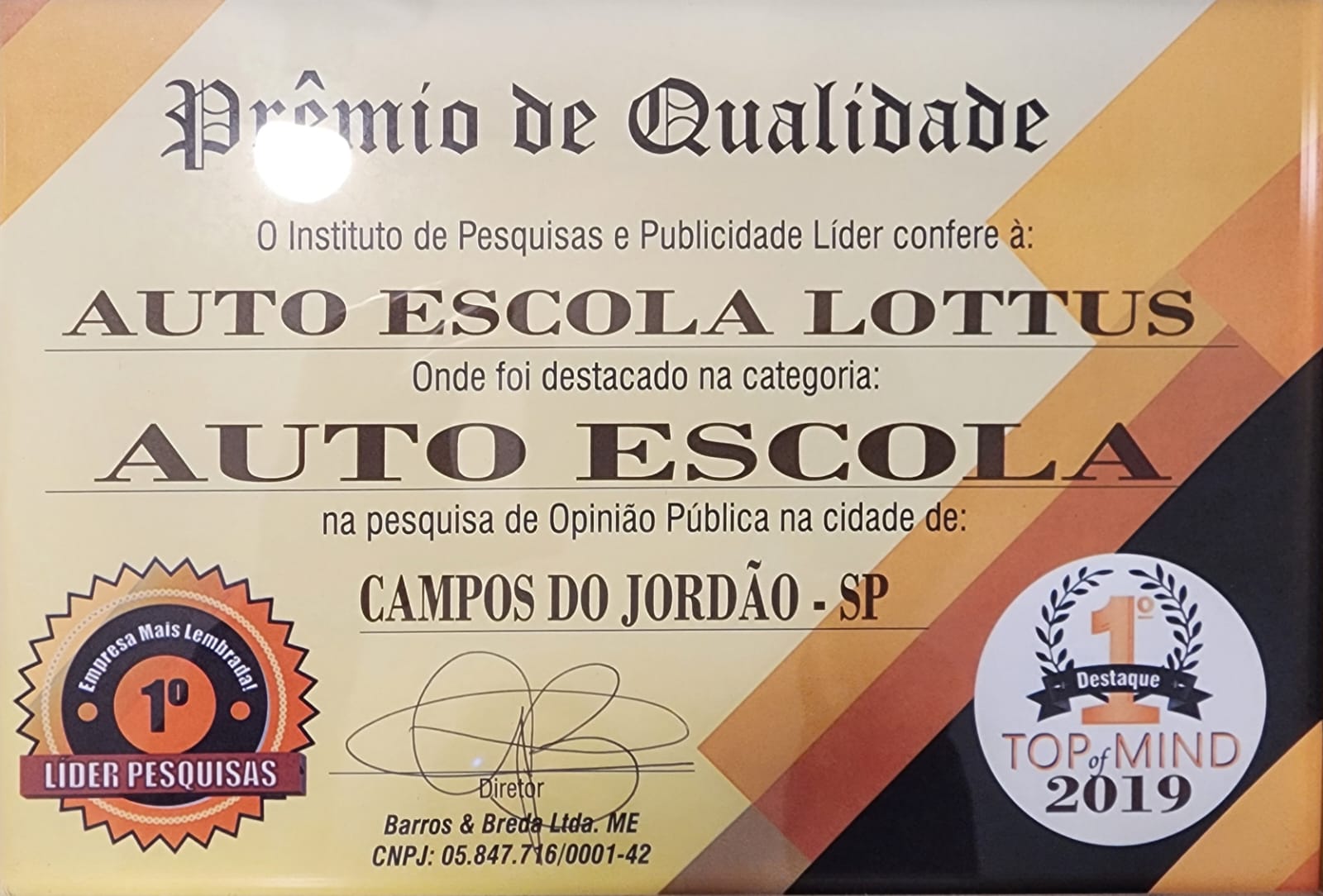 Auto escola lottus 1º lugar na opinião pública em 2019